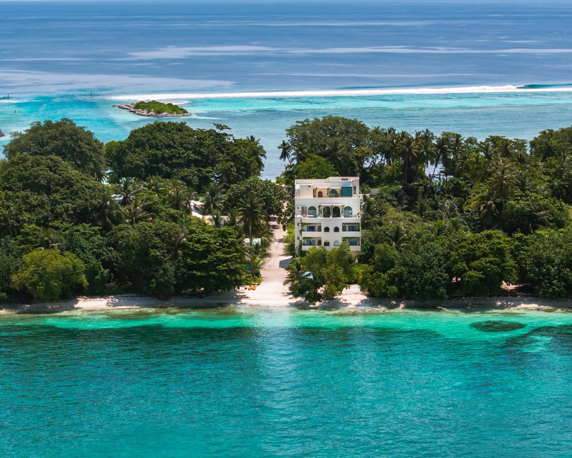 Isla Retreat Hotel Fehendhoo Екстериор снимка