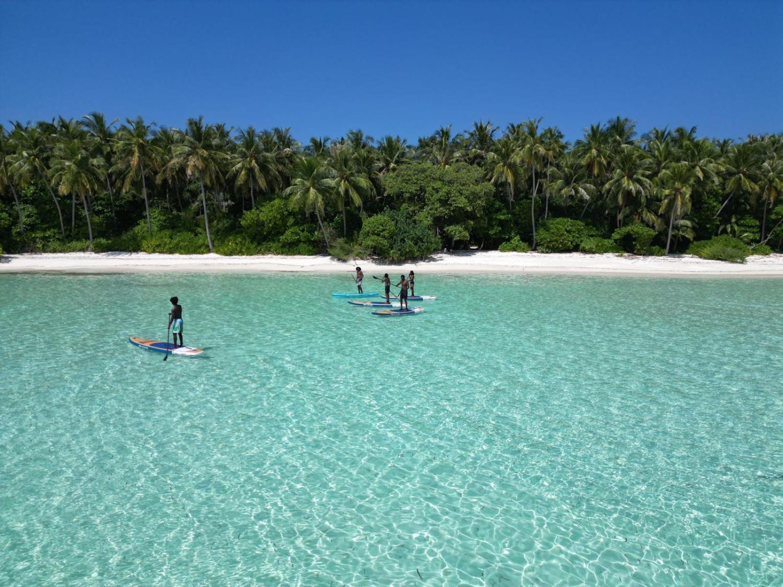 Isla Retreat Hotel Fehendhoo Екстериор снимка