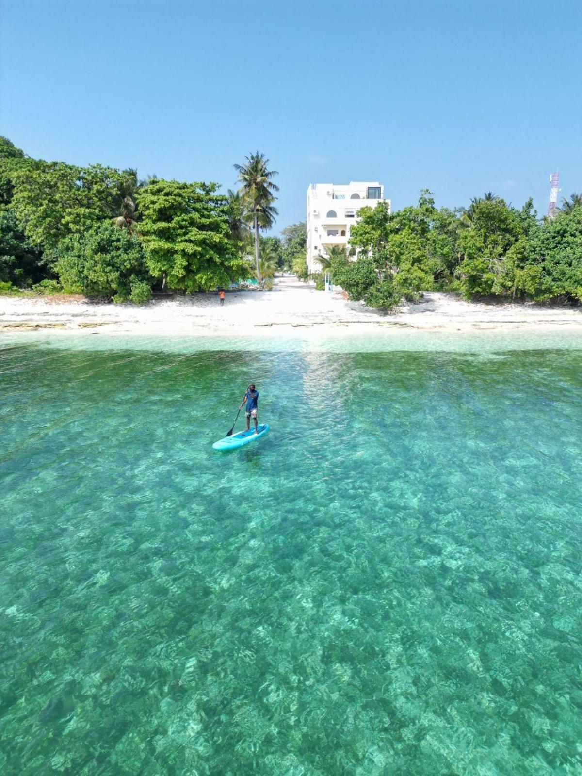 Isla Retreat Hotel Fehendhoo Екстериор снимка